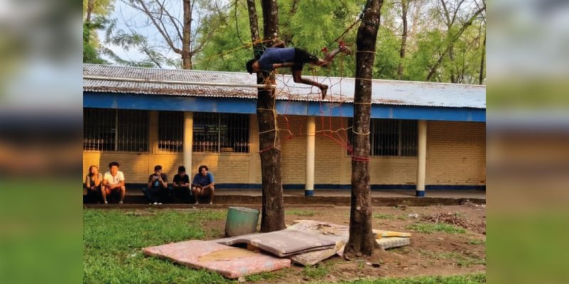 Estudiantes y servidores públicos del Centro Tecnológico Arlen Siu celebran Día del Agrónomo