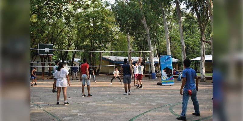 Estudiantes y servidores públicos del Centro Tecnológico Arlen Siu celebran Día del Agrónomo