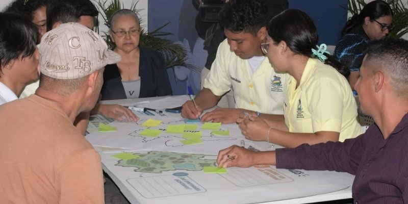 Bluefields apuesta por la innovación con identidad para fortalecer su desarrollo creativo