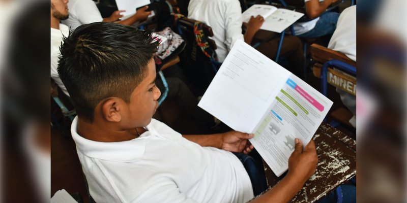 Reciben recursos didácticos en el Programa Vocación Productiva