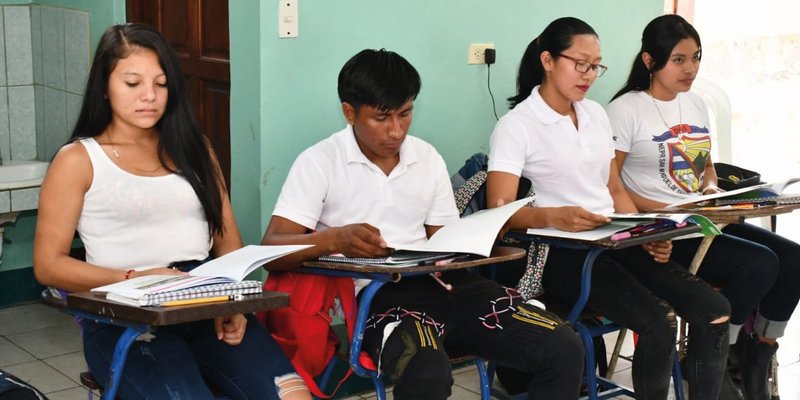 Reciben recursos didácticos en el Programa Vocación Productiva