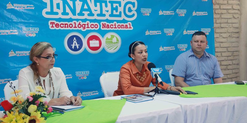 Centros Tecnológicos de León presentan oferta de Carreras Técnicas del 2021