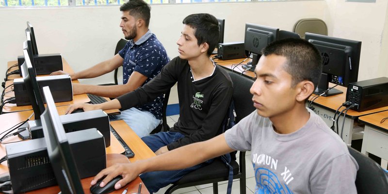 TECNacional - Avanza educación gratuita y de calidad en el Centro Tecnológico Che Guevara de Somoto