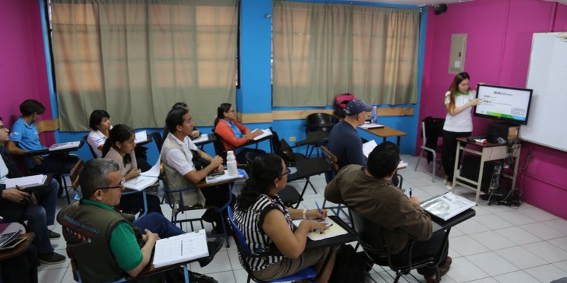 TECNacional - Docentes Técnicos inician clases de Chino Mandarín
