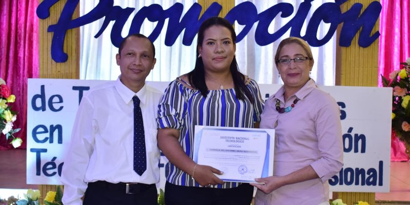 León: Egresan Nuevos Docentes para la Educación Técnica y la Formación Profesional