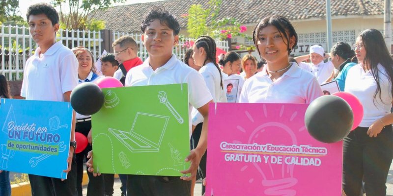 Centro Tecnológico de la Isla de Ometepe asume con orgullo el nombre del compañero Álvaro Diroy Méndez