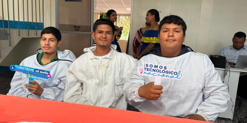 Centro Tecnológico Héroes de Bawas celebra tres años impulsando la educación para la vida y el trabajo