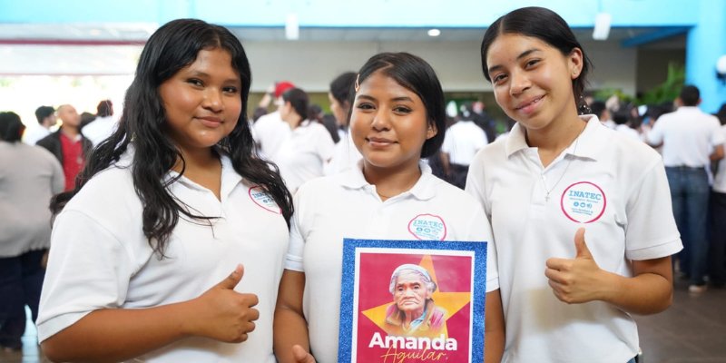 Centro Tecnológico celebra su nuevo nombre: Amanda Aguilar
