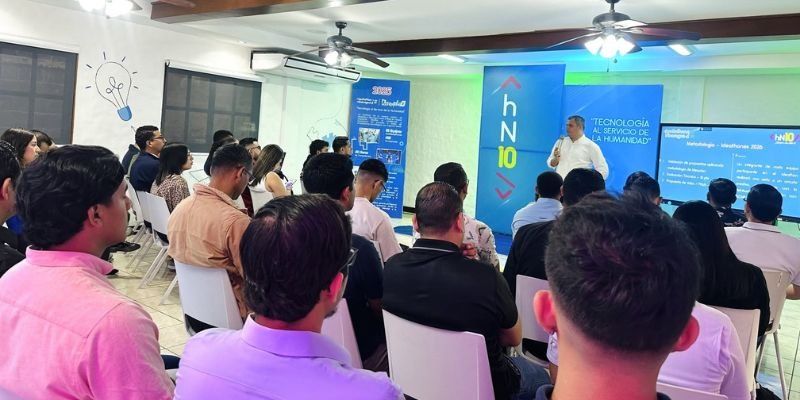 Segundo Encuentro Nacional de Mentores fortalece la evaluación de proyectos rumbo Hackathon Nicaragua 2026