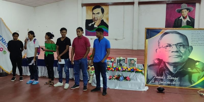 Centros Tecnológicos Conmemoran a los Comandantes: Fidel Castro Ruz y Tomás Borge Martínez