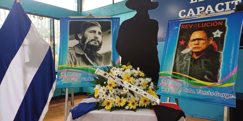 Centros Tecnológicos Conmemoran a los Comandantes: Fidel Castro Ruz y Tomás Borge Martínez