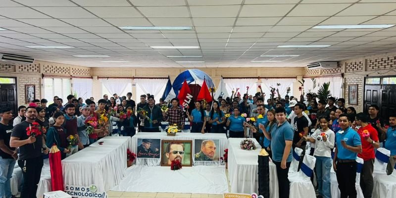Centros Tecnológicos Conmemoran a los Comandantes: Fidel Castro Ruz y Tomás Borge Martínez