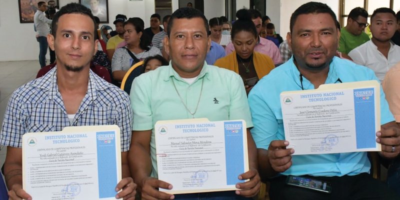 Protagonistas de la capacitación técnica celebran Entrega de Certificados en Managua