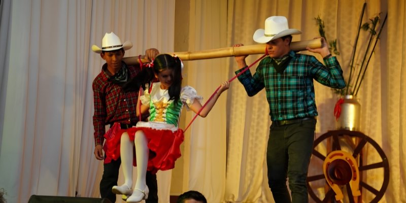 Chontales celebra su historia y tradiciones en la gala artística “Tierra de luchas, oro y leche”