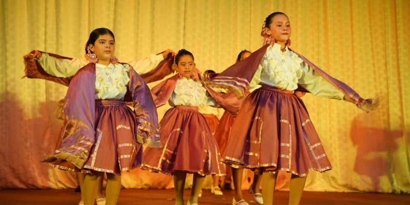 Chontales celebra su historia y tradiciones en la gala artística “Tierra de luchas, oro y leche”