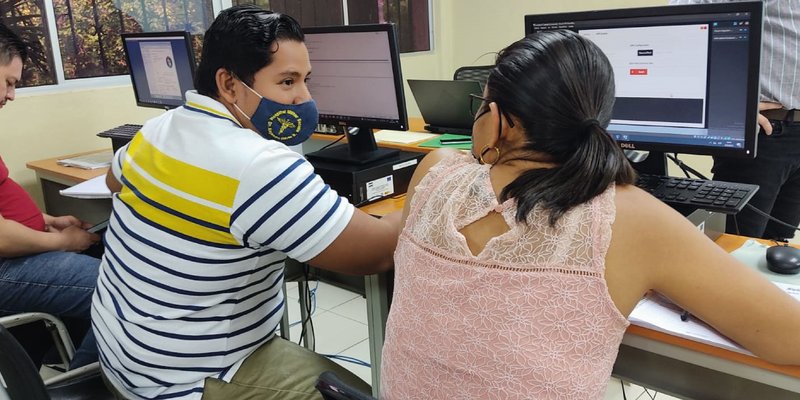 Curso especializado en "Técnicas de Protección de Ciberseguridad" fortalece capacidades en el Centro Tecnológico Manuel Olivares Rodríguez de Managua