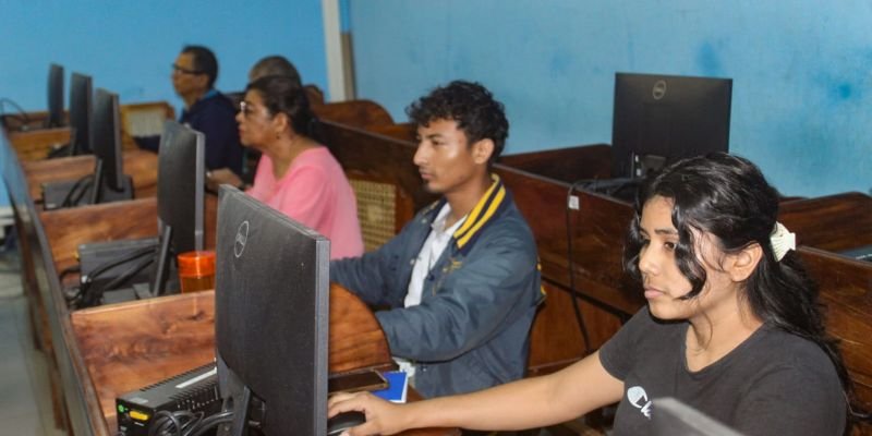 Comunidad educativa participa en la construcción de la Estrategia Nacional de Educación 2027-2030
