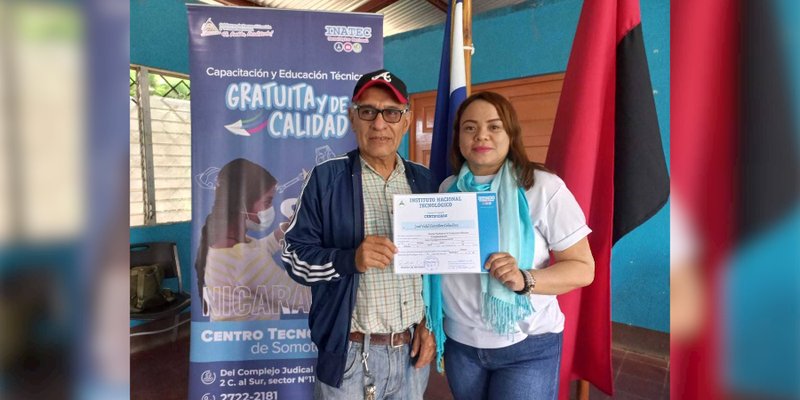 Protagonistas de Cusmapa se certifican en los cursos “Buenas Practicas Vehicular y Costura Creativa”