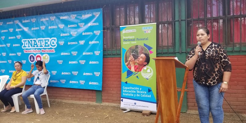 Estudiantes técnicos celebran el Día Mundial Forestal