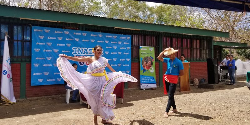 Estudiantes técnicos celebran el Día Mundial Forestal