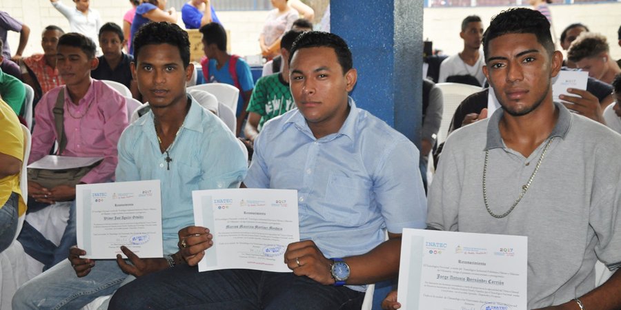 Tecnológico de Chinandega reconoce la innovación de los estudiantes técnicos