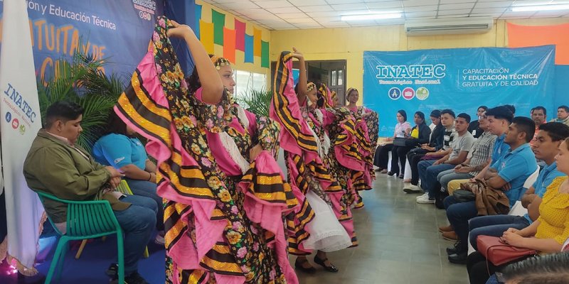 Protagonistas inician su formación como docentes de la Educación Técnica