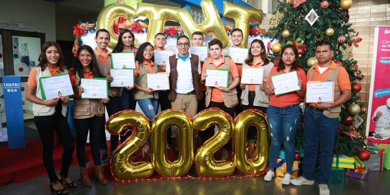 Managua: Se Graduaron 111 Estudiantes En Carreras  Del Sector Turismo Y Hotelería  Por: Gabriela Almanza  El Centro Tecnológico de Hotelería y Turismo del Inatec materializó el sueño de 111 jóvenes ca