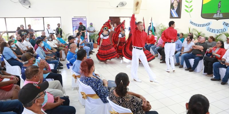 Realizan lanzamiento departamental de las Escuelas Municipales de Oficio en Managua
