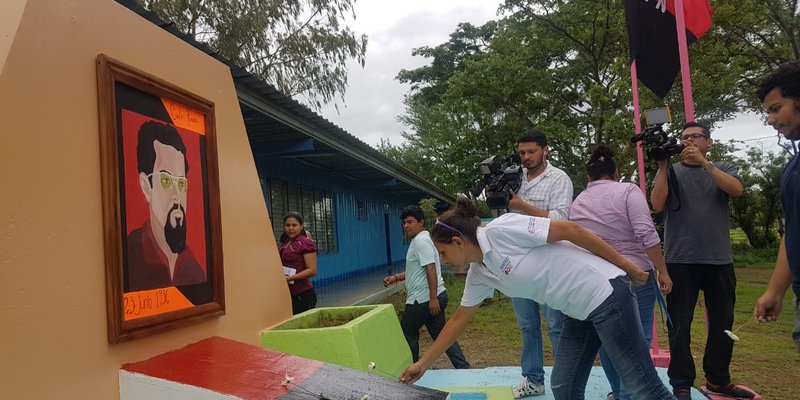 TECNacional - Estudiantes del CT Simón Bolívar conmemoran al Cmdte. Carlos Fonseca