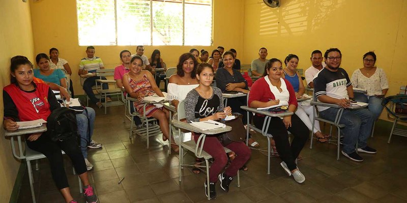 TECNacional - Estudiantes técnicos inician sus clases del segundo semestre