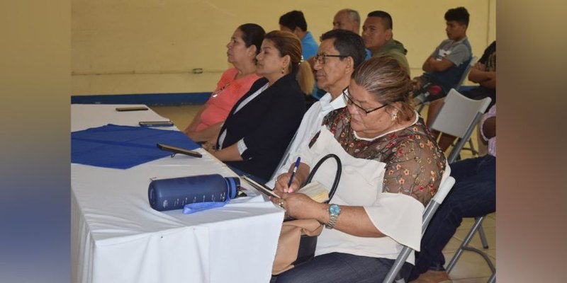 Emprendedores y Jóvenes Chinandeganos Recorrieron el Centro Tecnológico Padre Teodoro Kint