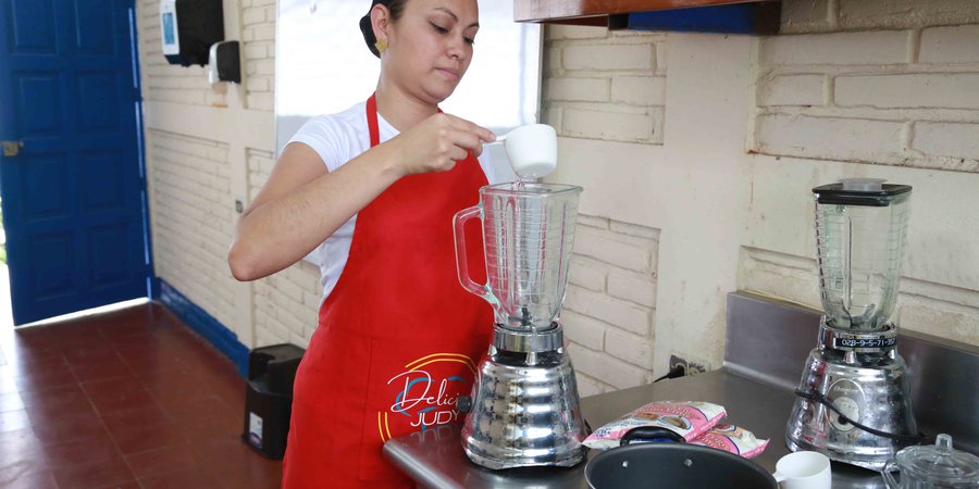 La admirable y ejemplar historia de Judith Lanuza, Emprendedora y Estudiante somoteña