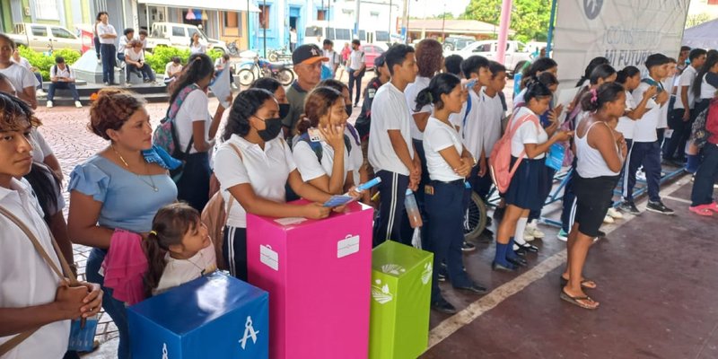 Centros Tecnológicos de Chinandega presentan oferta educativa en Festival “Tu oportunidad en el TEC”