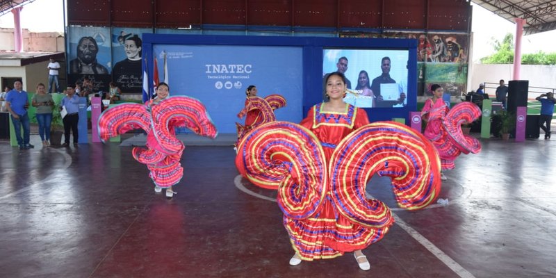 Centros Tecnológicos de Chinandega presentan oferta educativa en Festival “Tu oportunidad en el TEC”