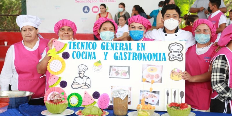 Estudiantes de Hotelería y Turismo realizan demostraciones de su aprendizaje en Somoto