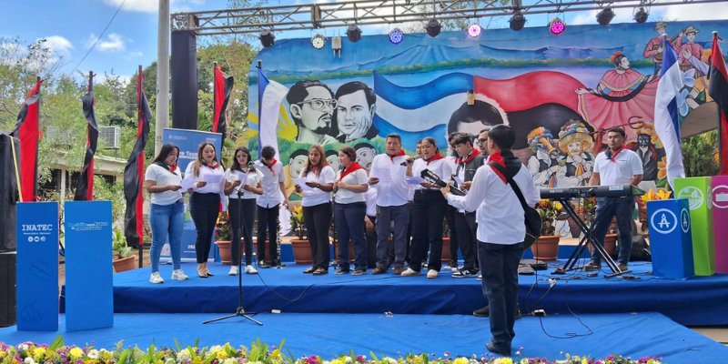Estudiantes técnicos rinden homenaje a los  Héroes de Los Sabogales con arte y cultura