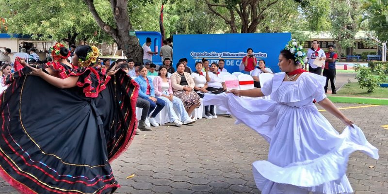 Estudiantes técnicos rinden homenaje a los  Héroes de Los Sabogales con arte y cultura
