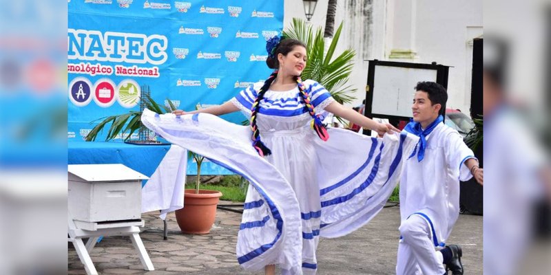 Centros Tecnológicos de León realizan festival promoviendo oferta formativa 2023