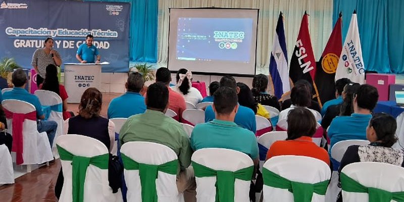 Con 20 Festivales Departamentales de Innovación Pedagógica el Sistema Educativo Nacional celebra las fiestas patrias