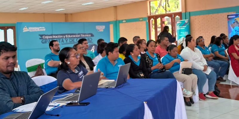 Con 20 Festivales Departamentales de Innovación Pedagógica el Sistema Educativo Nacional celebra las fiestas patrias