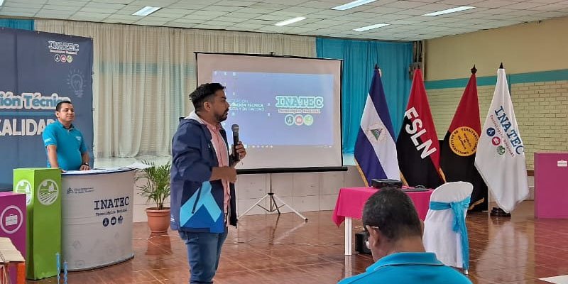 Con 20 Festivales Departamentales de Innovación Pedagógica el Sistema Educativo Nacional celebra las fiestas patrias