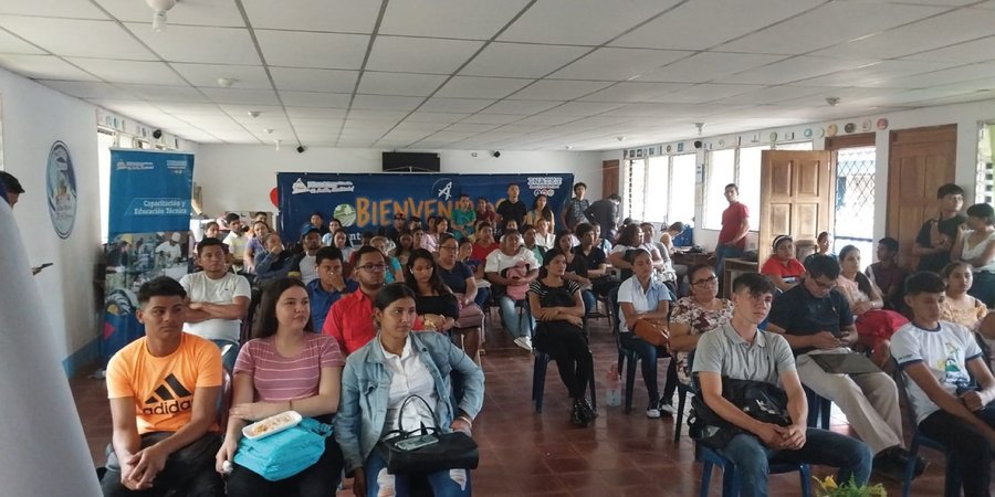 Inician clases de Educación Técnica en fin de semana