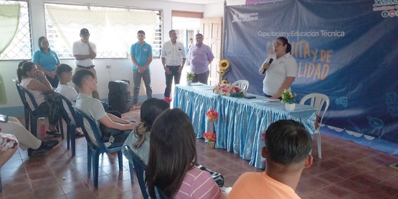 Inician clases de Educación Técnica en fin de semana