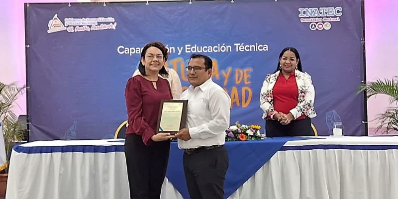 Celebran VI Graduación del Centro Nacional de Formación de Docentes e Instructores del INATEC