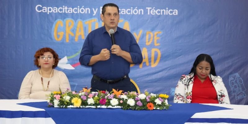 Celebran VI Graduación del Centro Nacional de Formación de Docentes e Instructores del INATEC