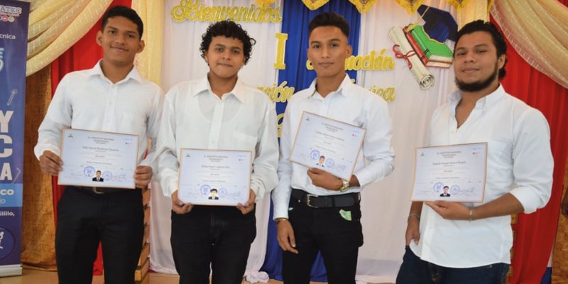 Centro Tecnológico de El Viejo, Chinandega celebra Graduación de Profesionales Técnicos