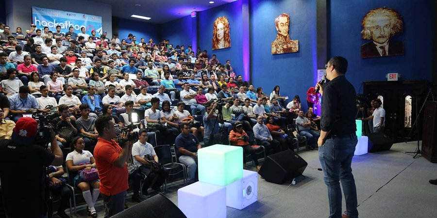 Jóvenes de Managua listos para participar en el Hackathon 2019