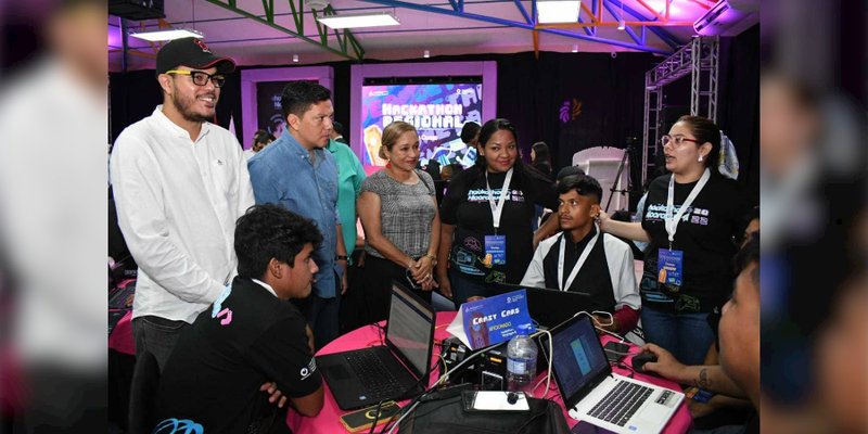 30 equipos compiten en el Hackathon Regional de Carazo para clasificar a Hackathon Nicaragua 2022