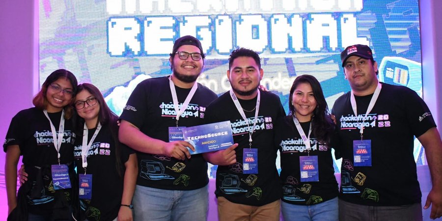 Exitosa clausura del Hackathon Regional Chinandega 2022