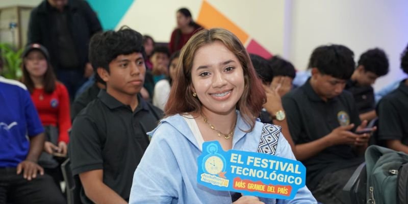 Hackathon Nicaragua Kronox 2026, 10 años ¡Siempre Más Allá!c